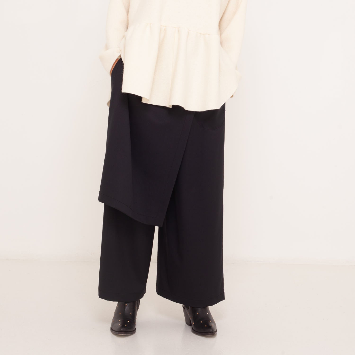 elegante Hose mit Applikation