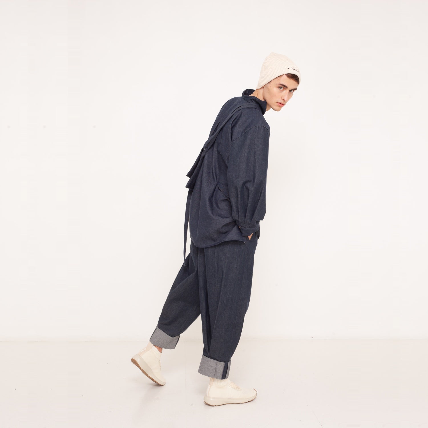 23 unisex pants 2023-01-03-WasteLessFashion by Natascha von Hirschhausen WasteLessFuture.jpg