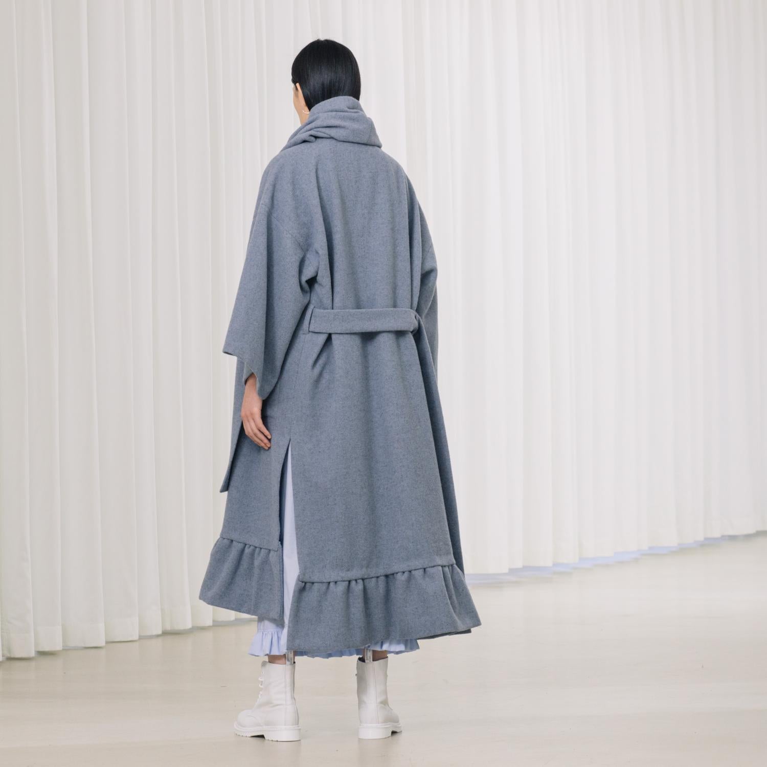 oversized woolen coat with ruffles