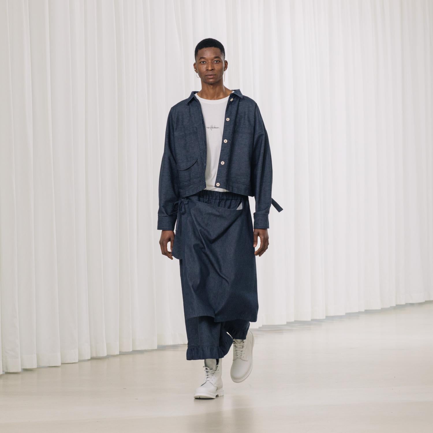 Denimjacke mit Raffung