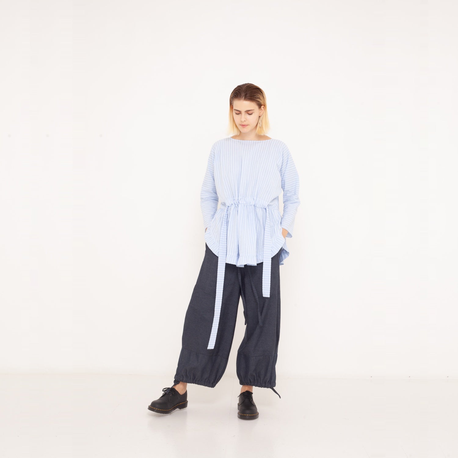 10 oversized culottes made of organic denim 2023-01-03-WasteLessFashion by Natascha von Hirschhausen WasteLessFuture.jpg
