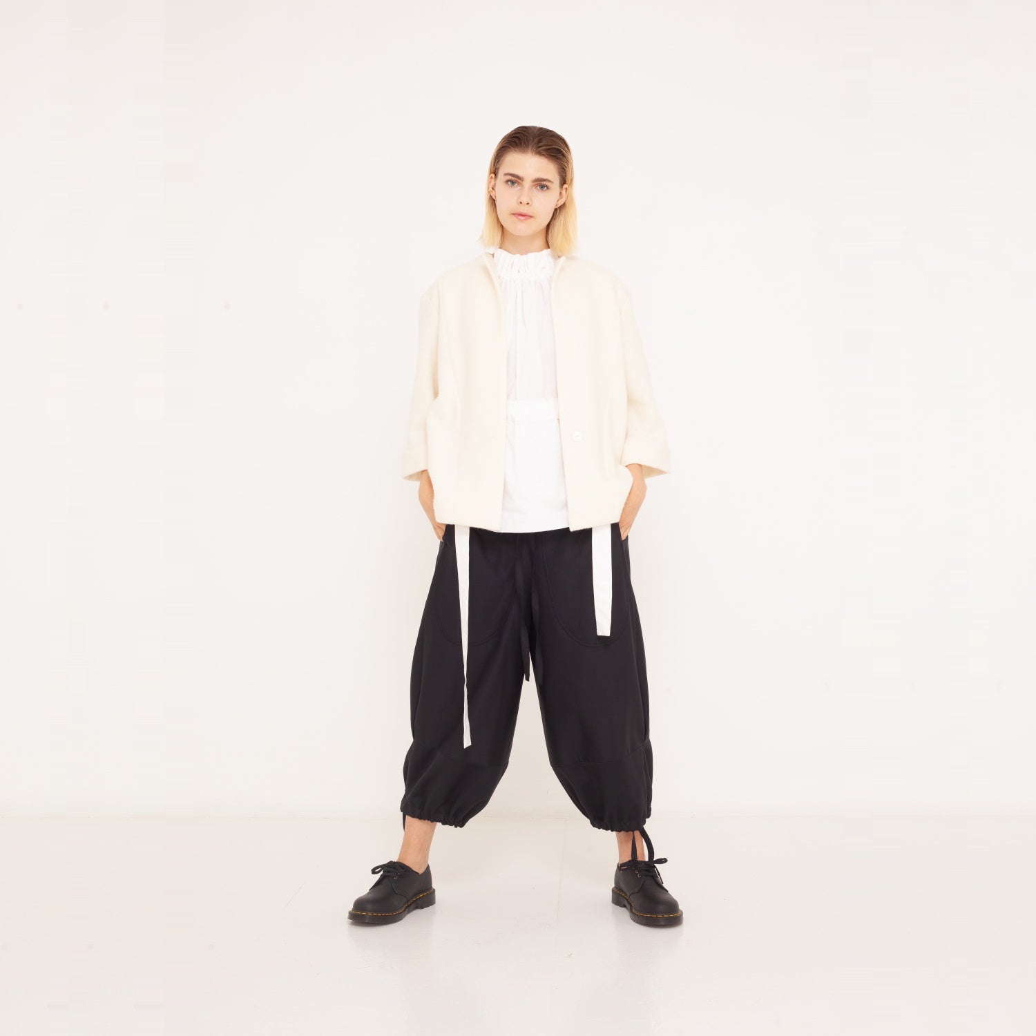 19 oversized culotte made of organic wool 2023-01-03-WasteLessFashion by Natascha von Hirschhausen WasteLessFuture.jpg