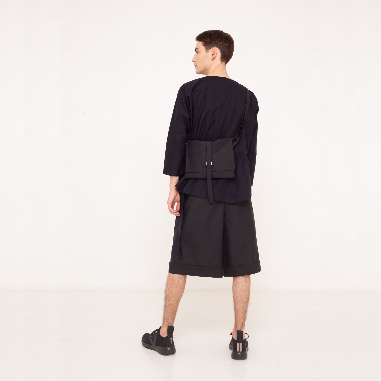 4 wide-legged Shorts made of organic cotton 2023-01-03-WasteLessFashion by Natascha von Hirschhausen WasteLessFuture.jpg