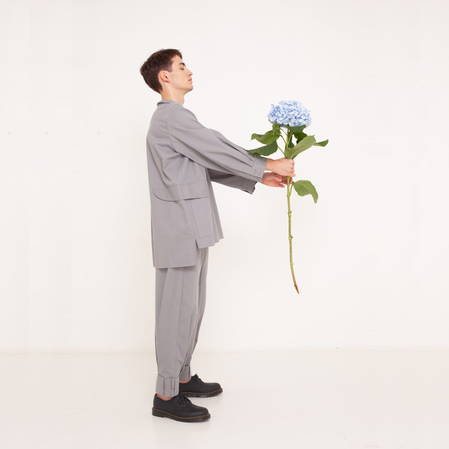 4 workwear suit made of organic twill 2023-01-03-WasteLessFashion by Natascha von Hirschhausen WasteLessFuture.jpg