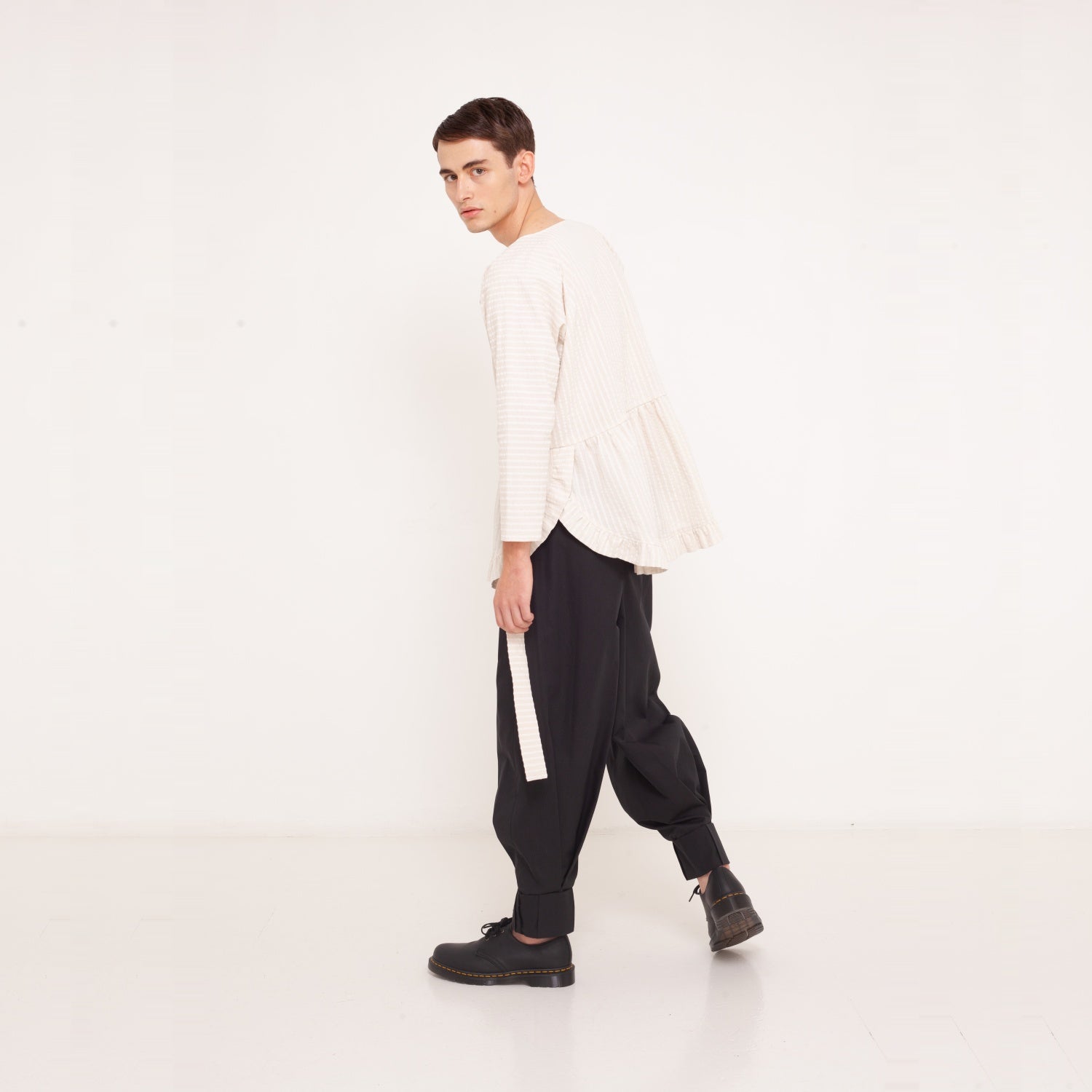 9 longsleeve with rushing and stripes 2023-01-03-WasteLessFashion by Natascha von Hirschhausen WasteLessFuture.jpg