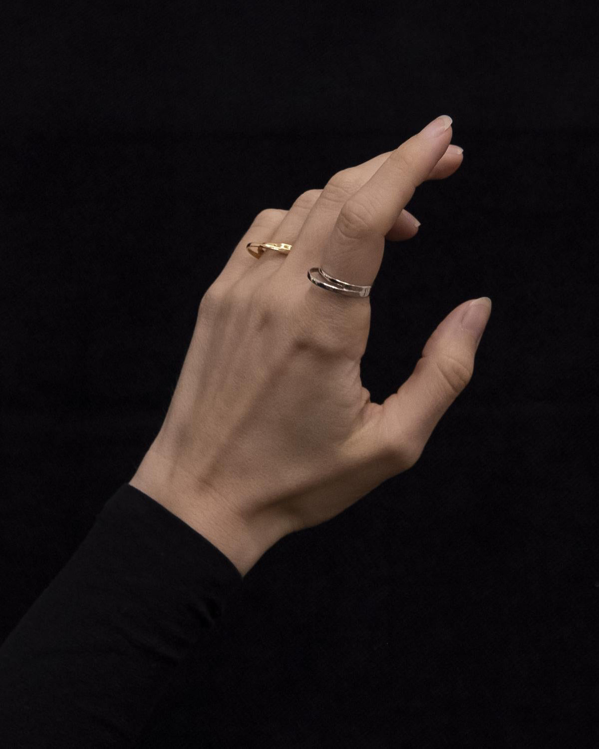 arched silver ring