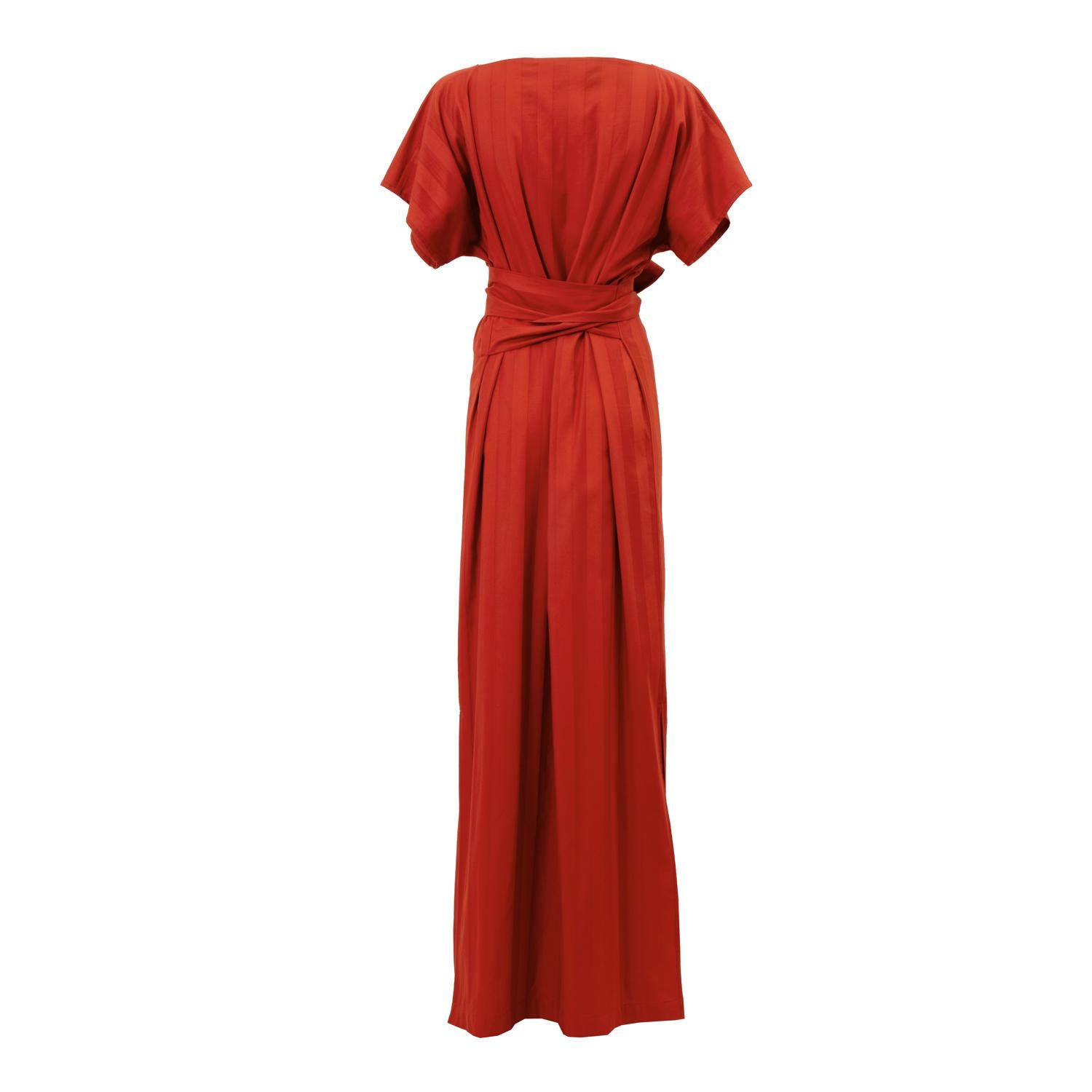 striped evening gown with stripes by Natascha von Hirschhausen fashion design made in Berlin