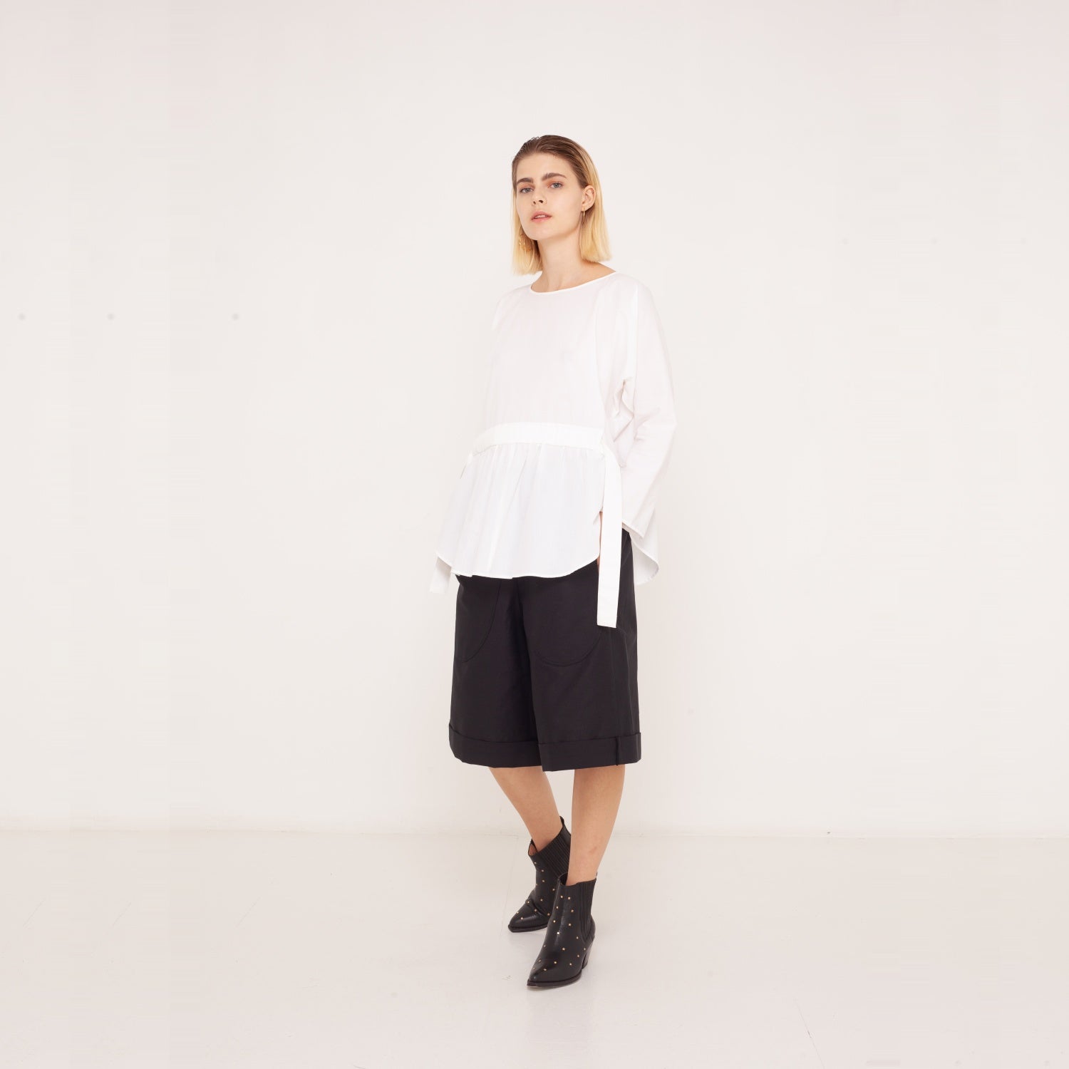 11 wide-legged Shorts made of organic cotton 2023-01-03-WasteLessFashion by Natascha von Hirschhausen WasteLessFuture.jpg