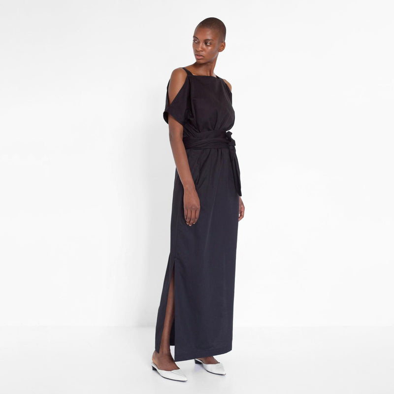 long evening gown with cut out details by Natascha von Hirschhausen fashion design made in Berlin