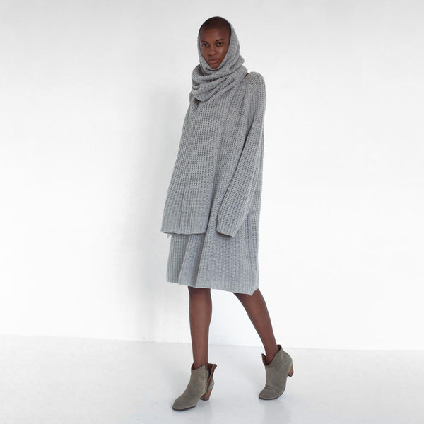 oversized cashmere dress by Natascha von Hirschhausen fashion design made in Berlin