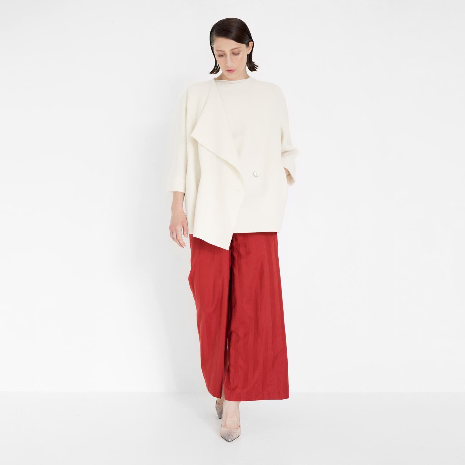 oversized woollen jacket by Natascha von Hirschhausen fashion design made in Berlin