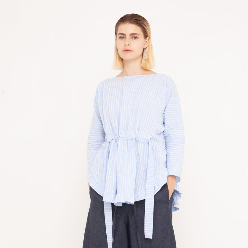 gestreiftes Longsleeve mit Raffung und Rüschen