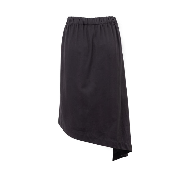 asymmetric skirt in black by Natascha von Hirschhausen fashion design made in Berlin