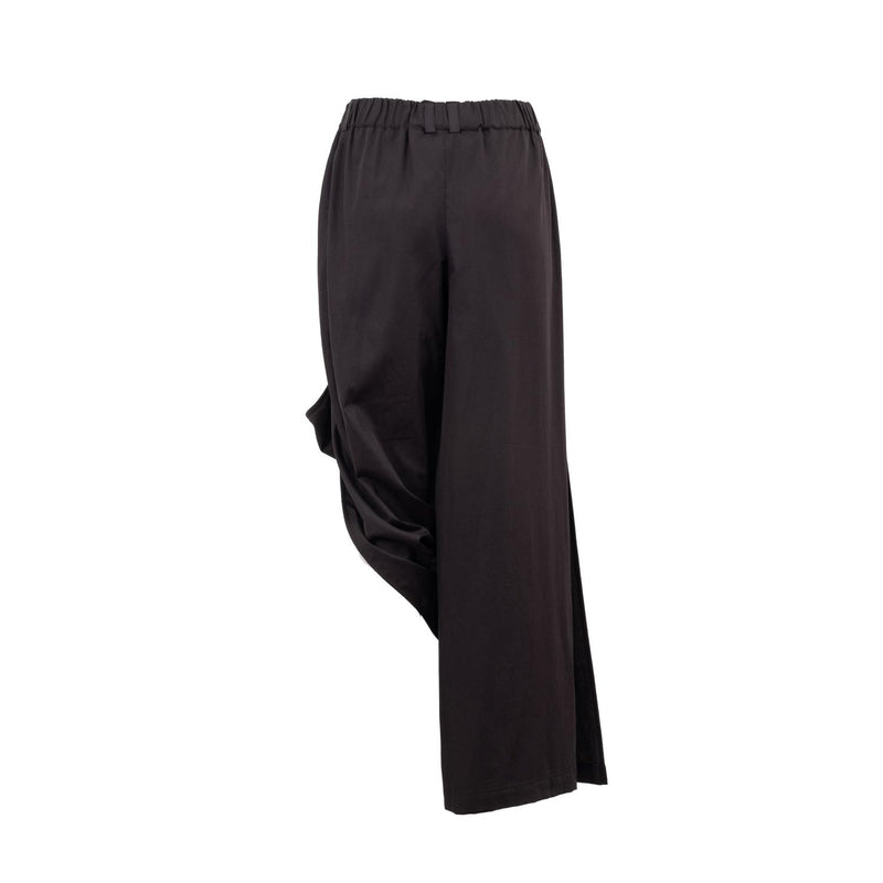 draped pants made of organic cotton by Natascha von Hirschhausen fashion design made in Berlin