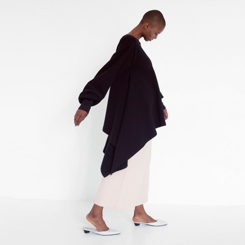 flowing oversized sweater with ruffled sleeves by Natascha von Hirschhausen fashion design made in Berlin