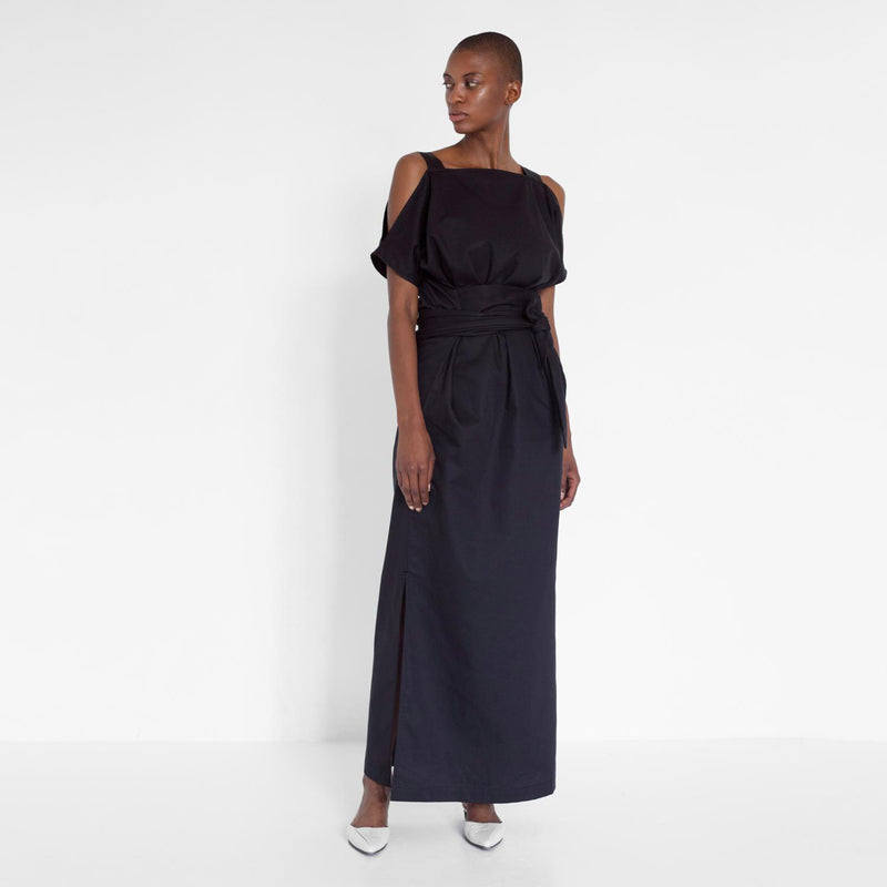 long evening gown with cut out details by Natascha von Hirschhausen fashion design made in Berlin