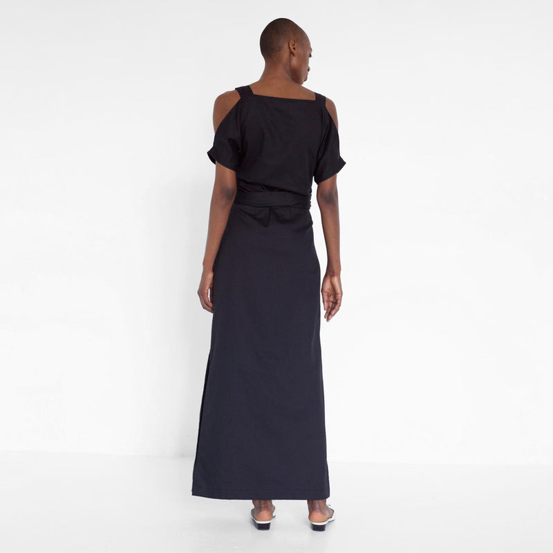 long evening gown with cut out details by Natascha von Hirschhausen fashion design made in Berlin