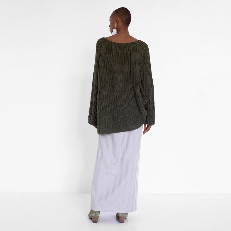 oversized  knit pullover made of pure cashmere by Natascha von Hirschhausen fashion design made in Berlin