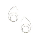 moderne Creole aus recyceltem Silber